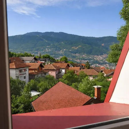 Old Town 1 Free Parking & Rooftop View Appartement Sarajevo